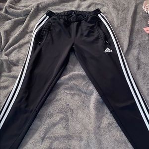 ❌SOLD❌ Adidas sweatpants